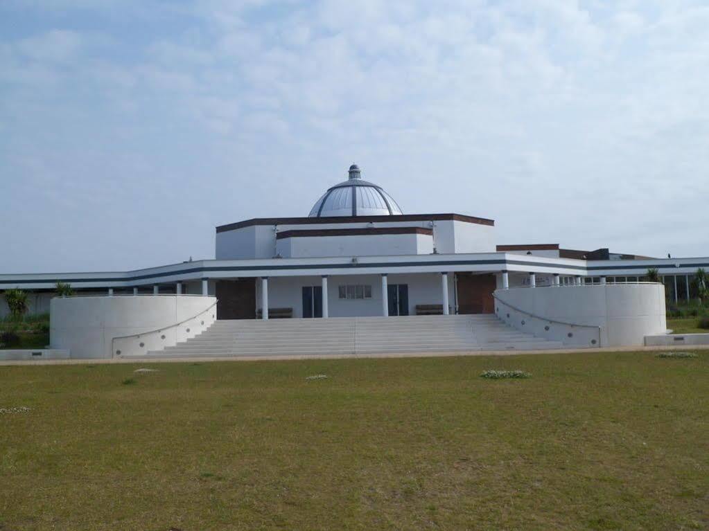 Wavecrest Lodge Fleetwood Exterior photo